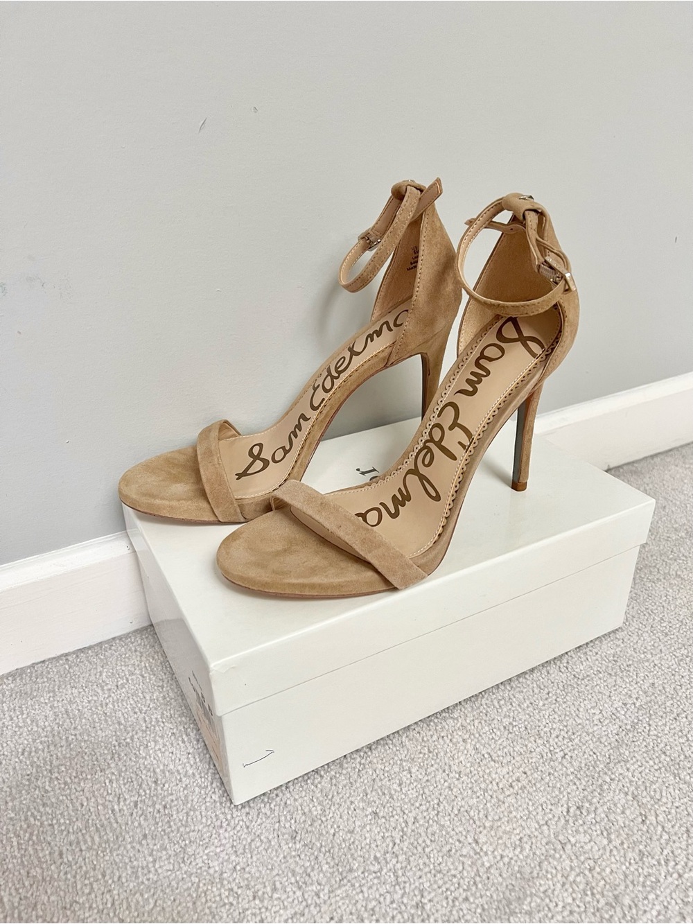 NEW Sam Edelman Tan Suede Ankle-Strap Sandals